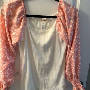 BiBi Rib Knit Leopard Shirring Sleeve and Square Knit Top